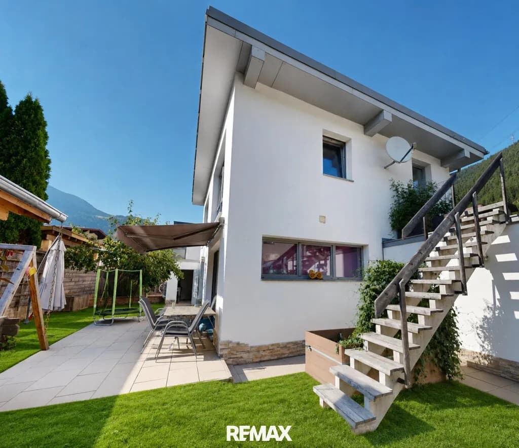 3-Zimmer-Haus kaufen in Landeck – 104 m², € 489.000 – Bild 1 von 19