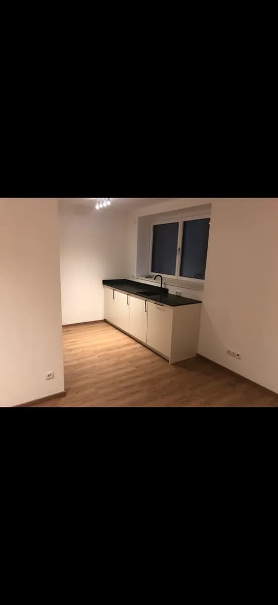 1-Zimmer-Gewerbeimmobilie mieten in Innsbruck-Land – 78 m², € 1.123 – Bild 1 von 2