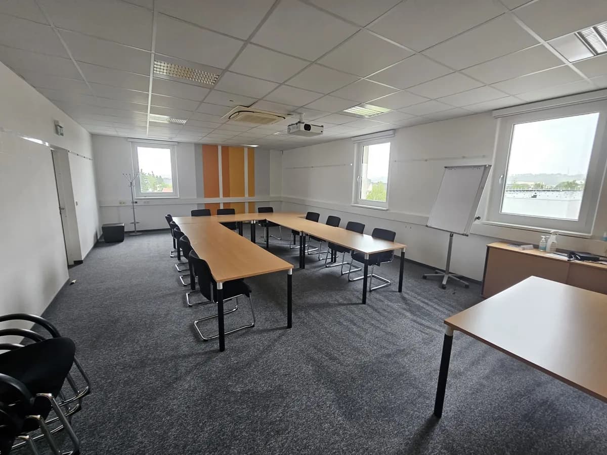 Gewerbeimmobilie mieten in Linz Land – 394 m², € 4.274 – Bild 5 von 12
