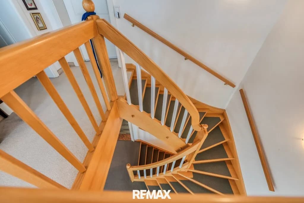 9-Zimmer-Immobilie kaufen in Vöcklabruck – 290 m², € 620.000 – Bild 9 von 28