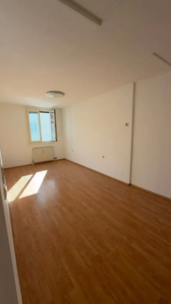 2-Zimmer-Wohnung mieten in Wien – 55 m², € 900 – Bild 2 von 8