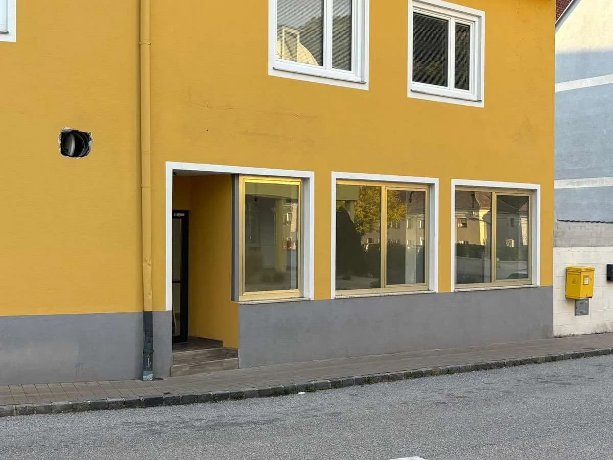Gewerbeimmobilie mieten in Neunkirchen – 43 m², € 550 – Bild 4 von 11