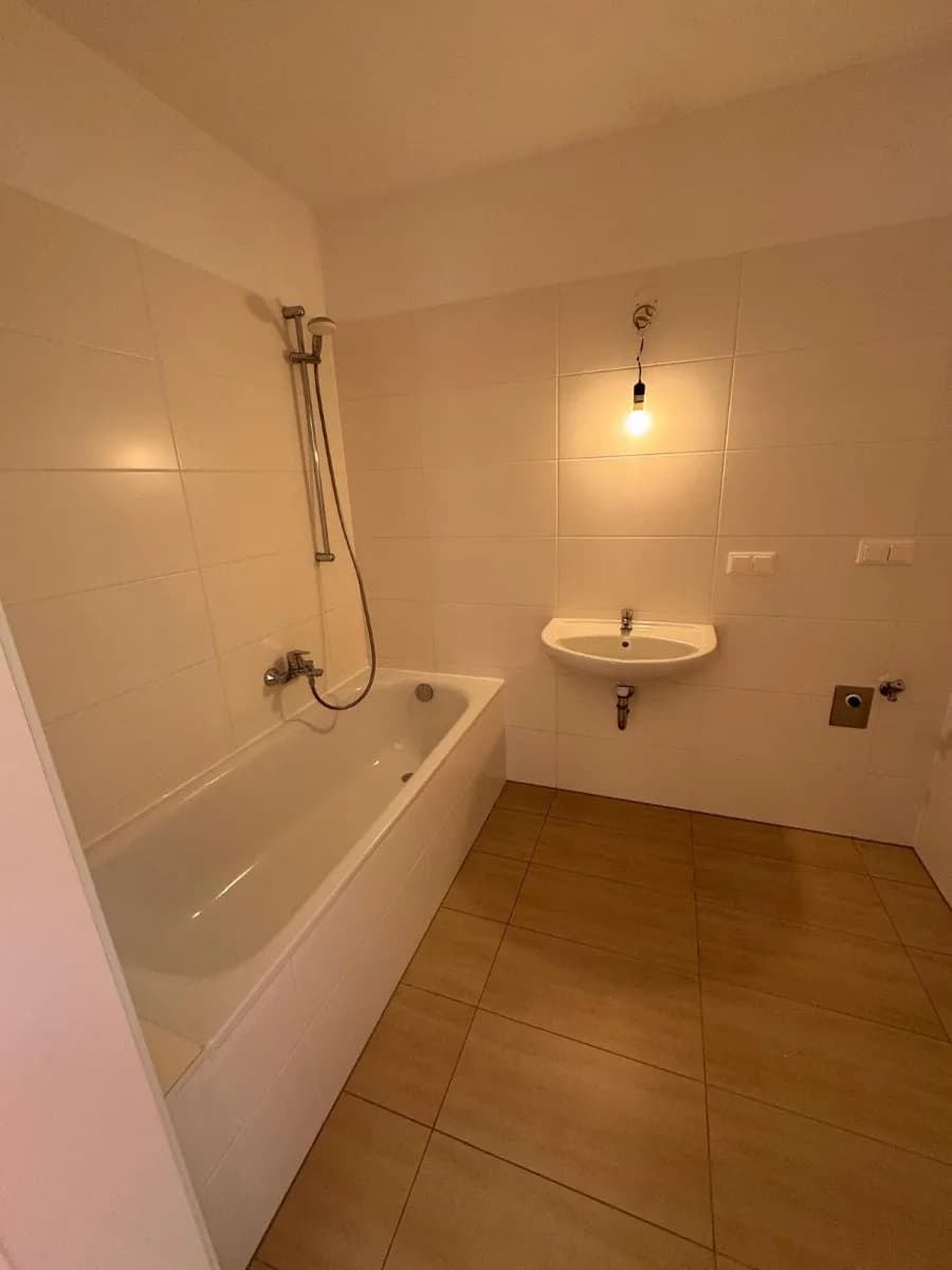 2-Zimmer-Wohnung mieten in Wien – 55 m², € 1.200 – Bild 10 von 12