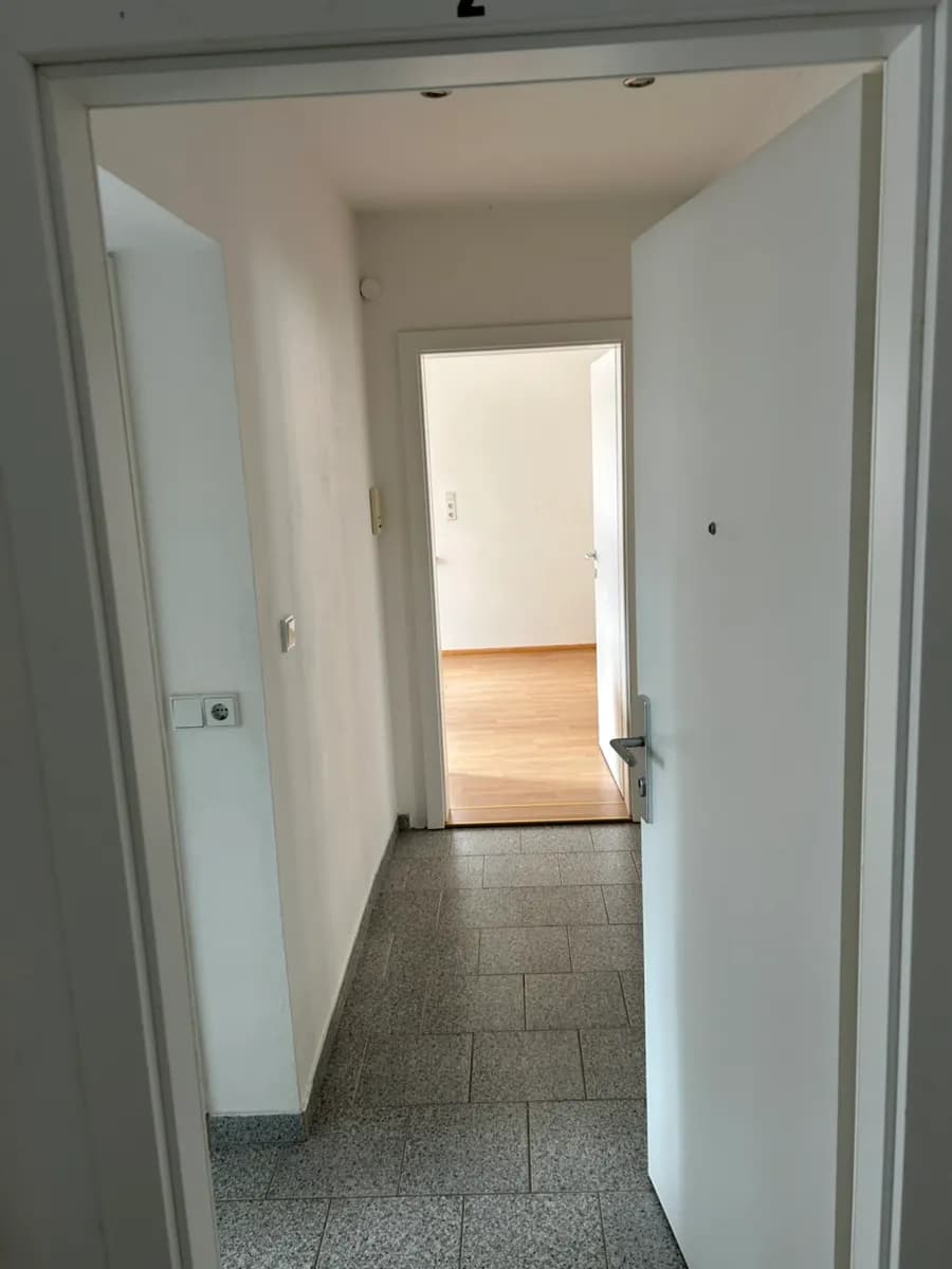 2-Zimmer-Wohnung mieten in Amstetten – 63 m², € 560 – Bild 3 von 6