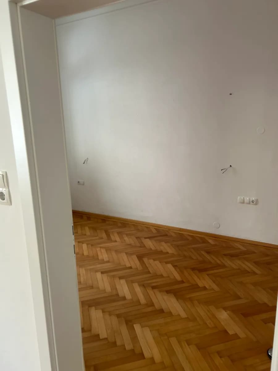 2-Zimmer-Wohnung mieten in Amstetten – 63 m², € 560 – Bild 5 von 6