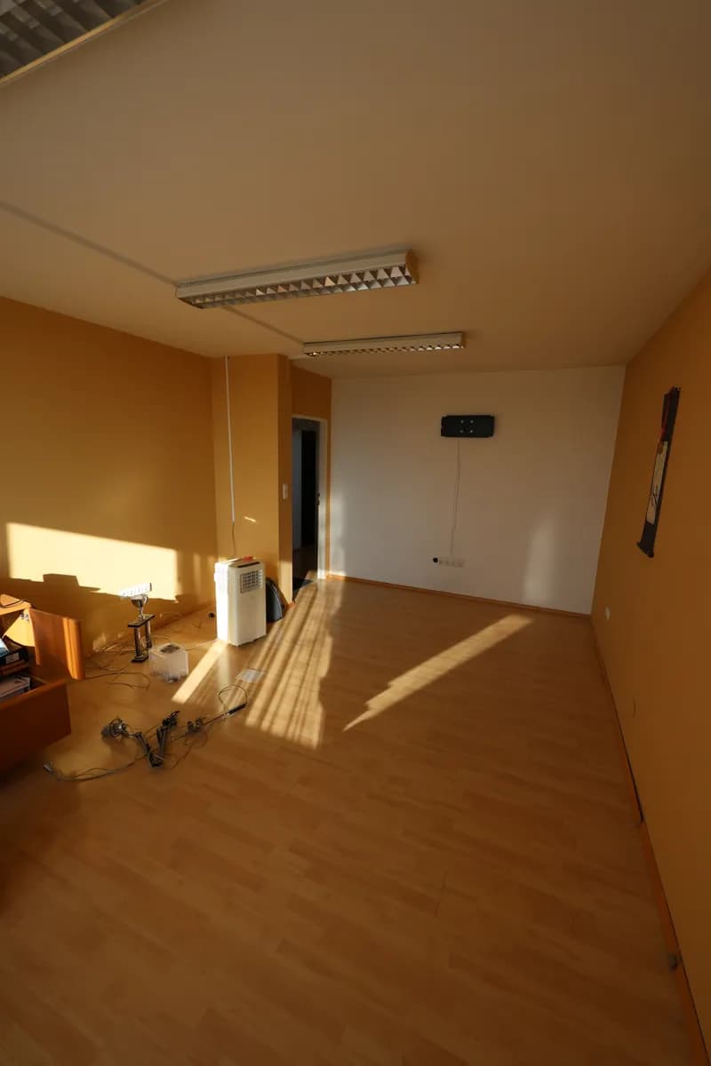 3-Zimmer-Wohnung kaufen in Wels – 86 m², € 190.000 – Bild 5 von 9