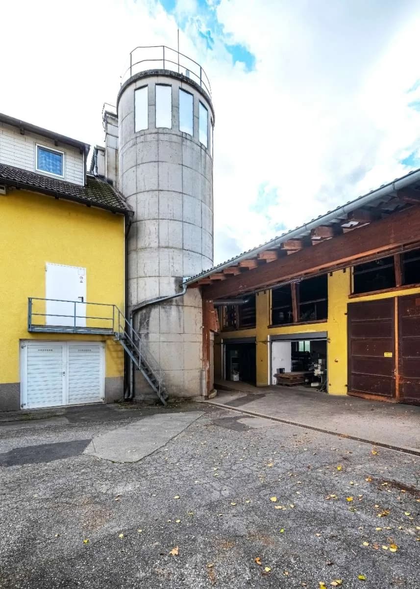 Gewerbeimmobilie mieten in Perg – 1 288 m², € 6.200 – Bild 6 von 7