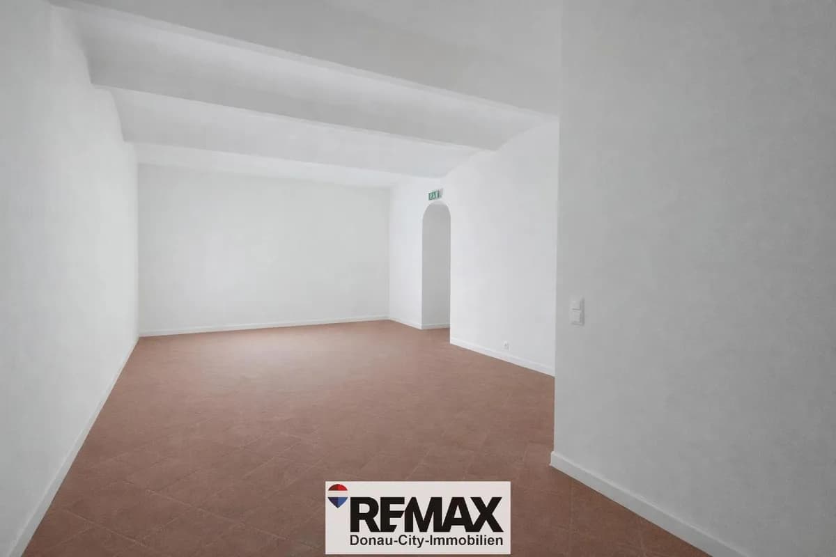 Gewerbeimmobilie kaufen in Wien – 160 m², € 250.000 – Bild 8 von 16