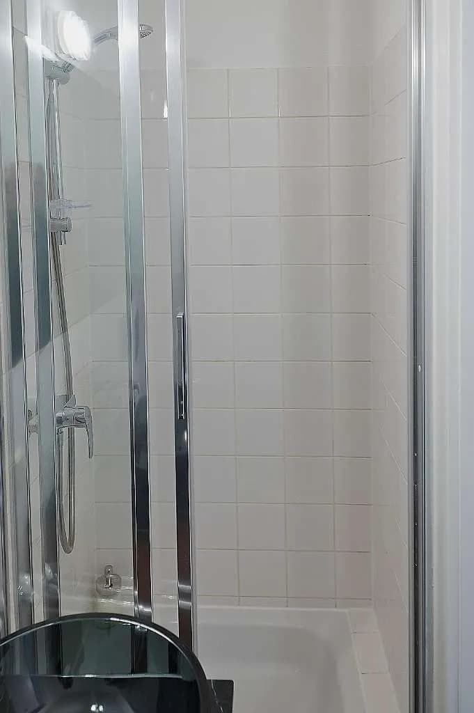 1-Zimmer-Wohnung mieten in Wien – 37 m², € 250 – Bild 12 von 14