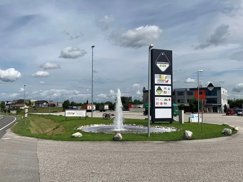 3-Zimmer-Gewerbeimmobilie mieten in Wels-Land – 80 m², € 599 – Bild 12 von 12