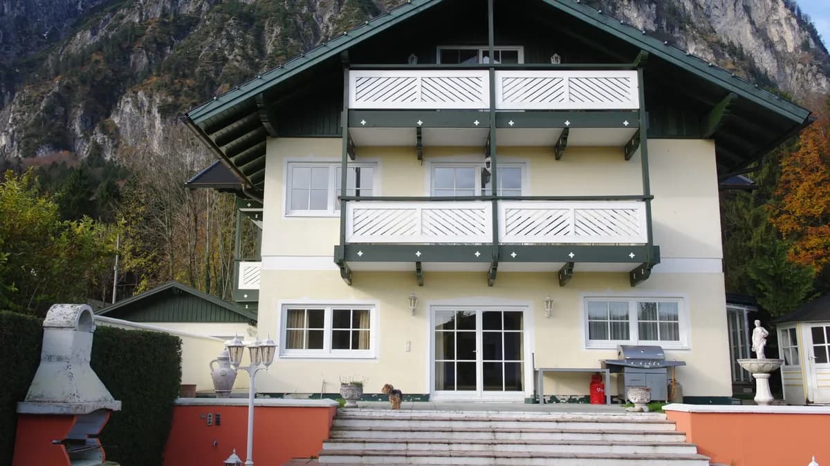 15-Zimmer-Gewerbeimmobilie kaufen in Salzburg-Umgebung – 480 m², € 1.850.000 – Bild 2 von 6