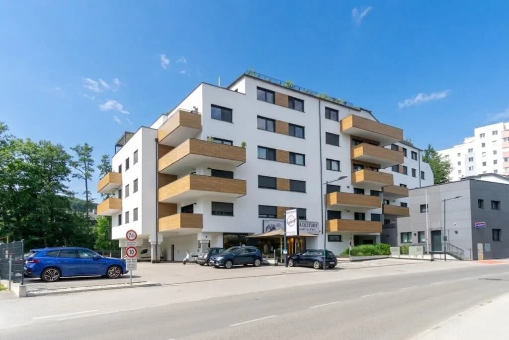 Gewerbeimmobilie kaufen in Sankt Pölten Land – 99 m², € 390.000 – Bild 2 von 9