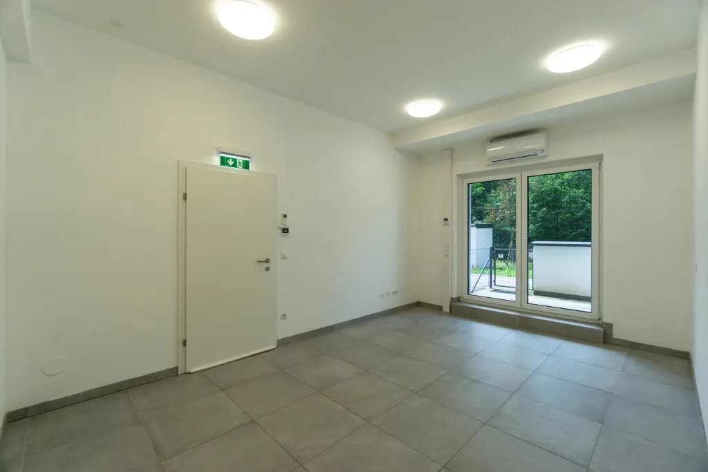 Gewerbeimmobilie kaufen in Sankt Pölten Land – 99 m², € 390.000 – Bild 7 von 9