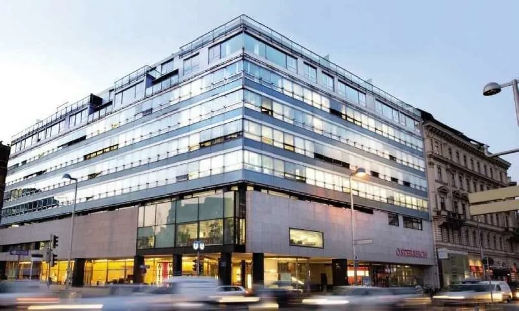 Gewerbeimmobilie mieten in Wien – 1 300 m², € 35.035