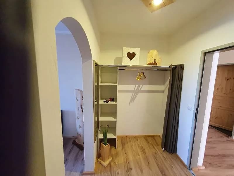 14-Zimmer-Wohnung mieten in Weiz – 450 m², € 30 – Bild 22 von 31