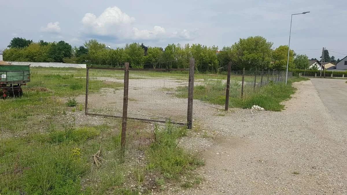 Immobilie mieten in Gänserndorf – 4 000 m² – Bild 1 von 3