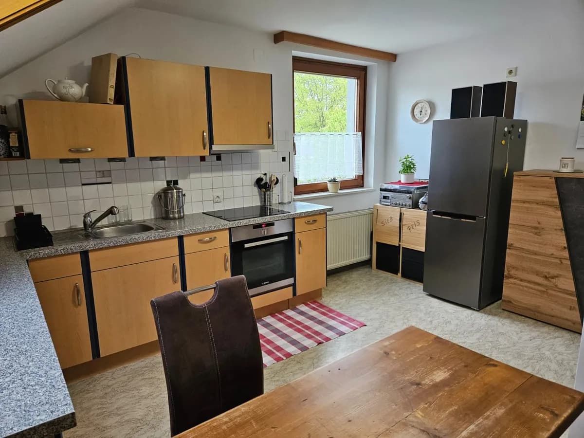 3-Zimmer-Wohnung mieten in Klagenfurt – 82 m², € 800 – Bild 3 von 4