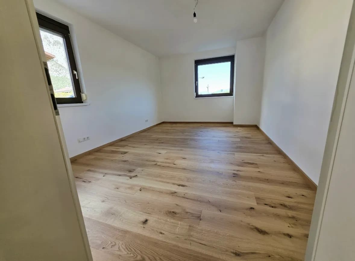 3-Zimmer-Wohnung mieten in Innsbruck-Land – 96 m², € 1.700 – Bild 6 von 12