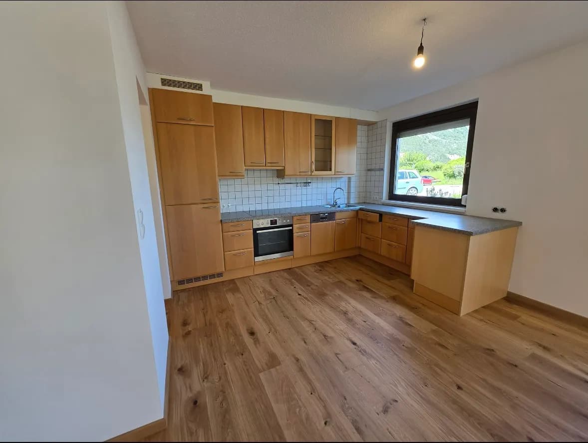 3-Zimmer-Wohnung mieten in Innsbruck-Land – 96 m², € 1.700 – Bild 8 von 12
