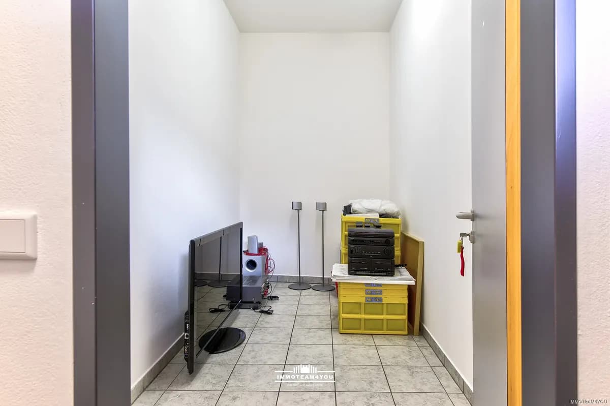3-Zimmer-Gewerbeimmobilie mieten in Salzburg-Umgebung – 146 m², € 1.970 – Bild 8 von 10