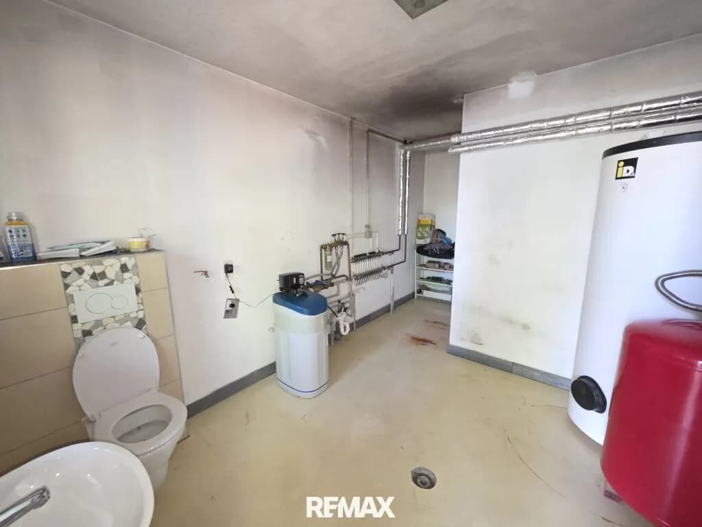 3-Zimmer-Haus mieten in Mistelbach – 100 m², € 1.607 – Bild 16 von 17