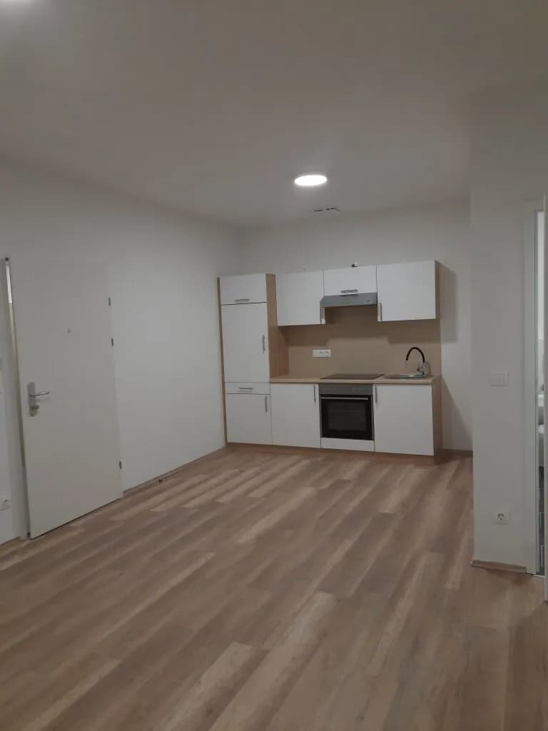 4-Zimmer-Wohnung mieten in Wien – € 990 – Bild 2 von 14