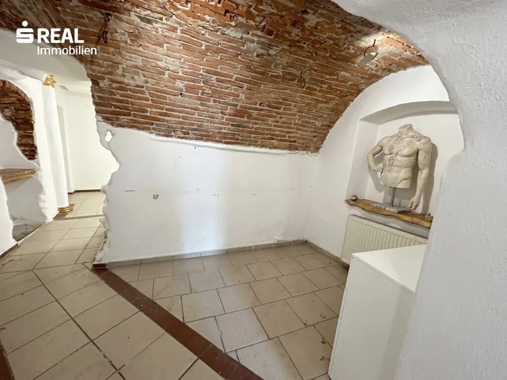 7-Zimmer-Immobilie kaufen in Graz-Umgebung – 273 m², € 229.000 – Bild 14 von 30
