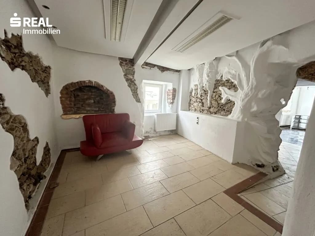 7-Zimmer-Immobilie kaufen in Graz-Umgebung – 273 m², € 229.000 – Bild 15 von 30