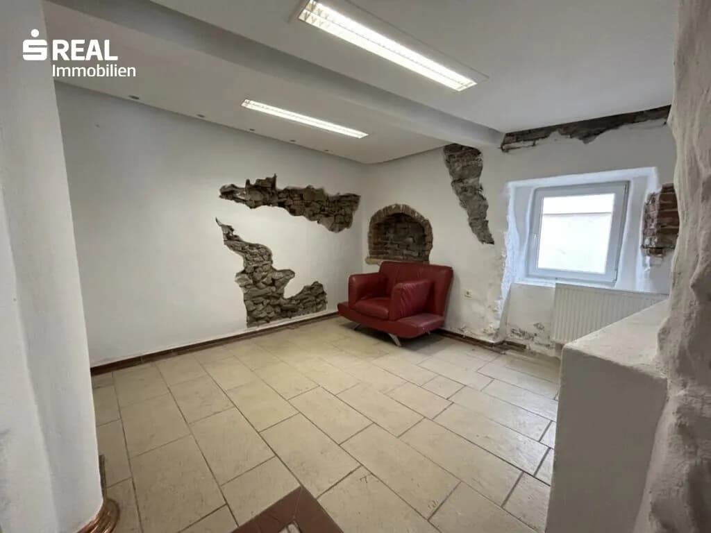 7-Zimmer-Immobilie kaufen in Graz-Umgebung – 273 m², € 229.000 – Bild 16 von 30