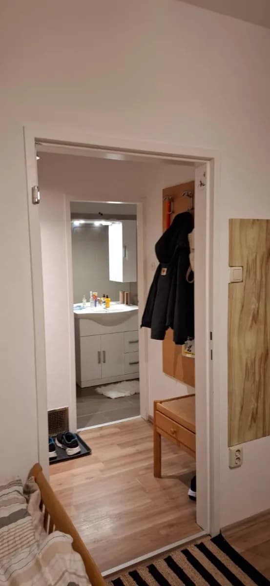 1-Zimmer-Wohnung mieten in Linz – 35 m², € 460 – Bild 4 von 6