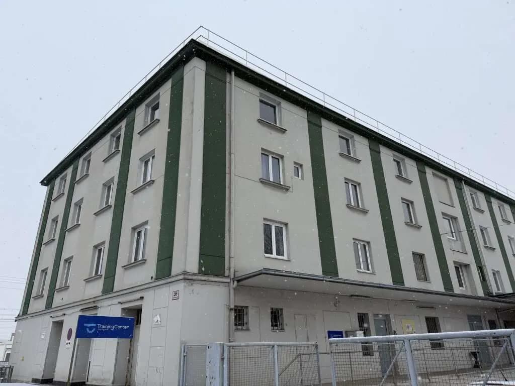 Gewerbeimmobilie mieten in Wels – 100 m² – Bild 3 von 17