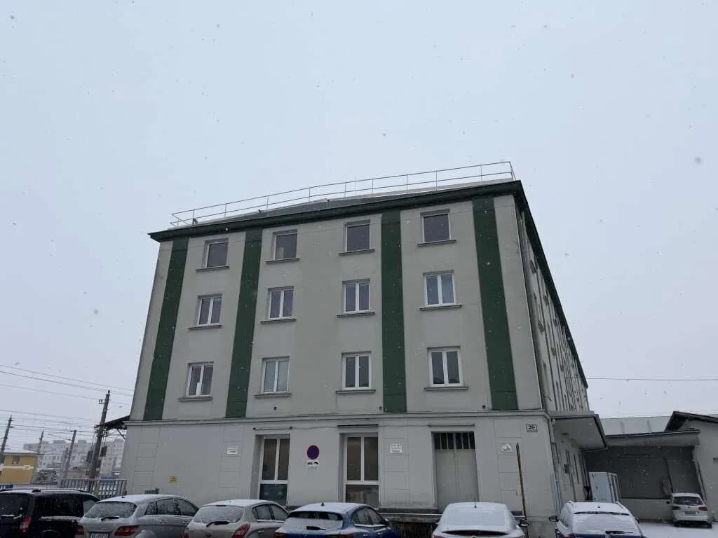 Gewerbeimmobilie mieten in Wels – 100 m² – Bild 4 von 17