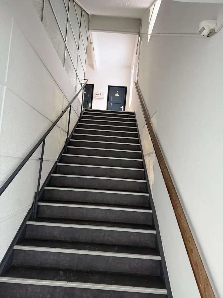 Gewerbeimmobilie mieten in Wels – 100 m² – Bild 6 von 17