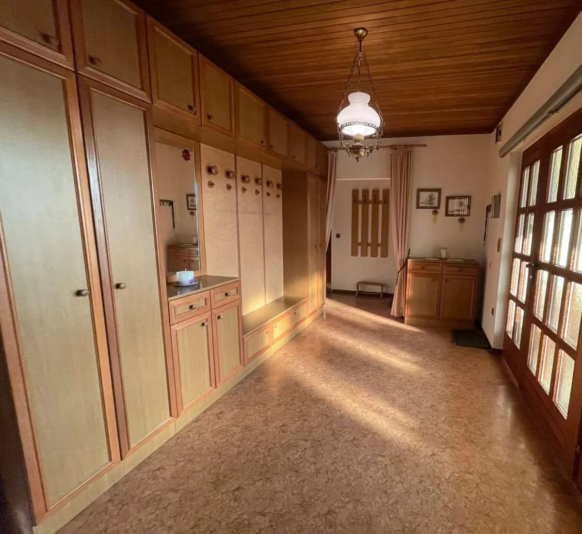5-Zimmer-Haus mieten in Neusiedl am See – 145 m², € 1.370 – Bild 3 von 13