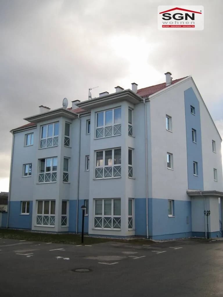 1-Zimmer-Wohnung mieten in Neunkirchen – 47,94 m², € 429