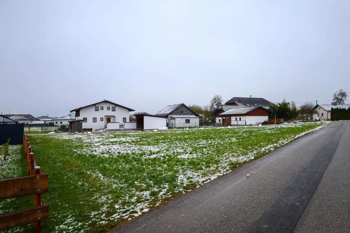 Grundstück kaufen in Ried im Innkreis – 1 049 m², € 59.900 – Bild 2 von 16
