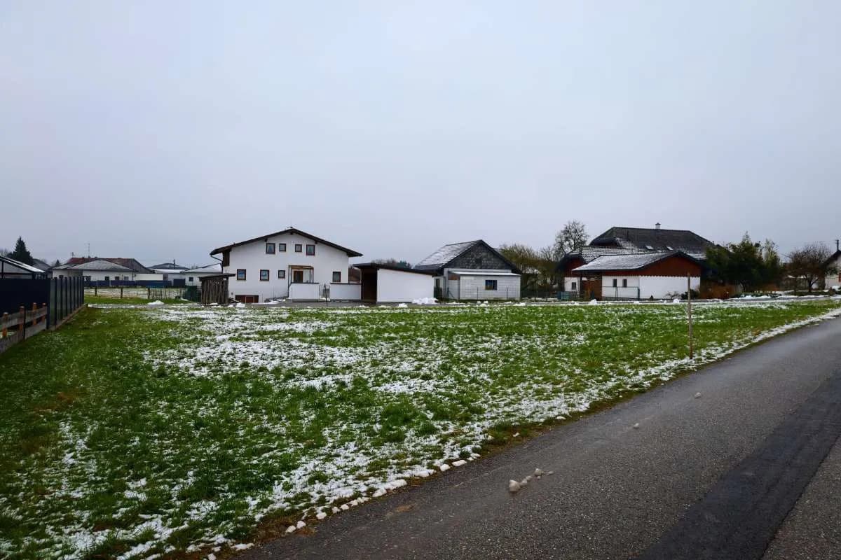 Grundstück kaufen in Ried im Innkreis – 1 049 m², € 59.900 – Bild 5 von 16