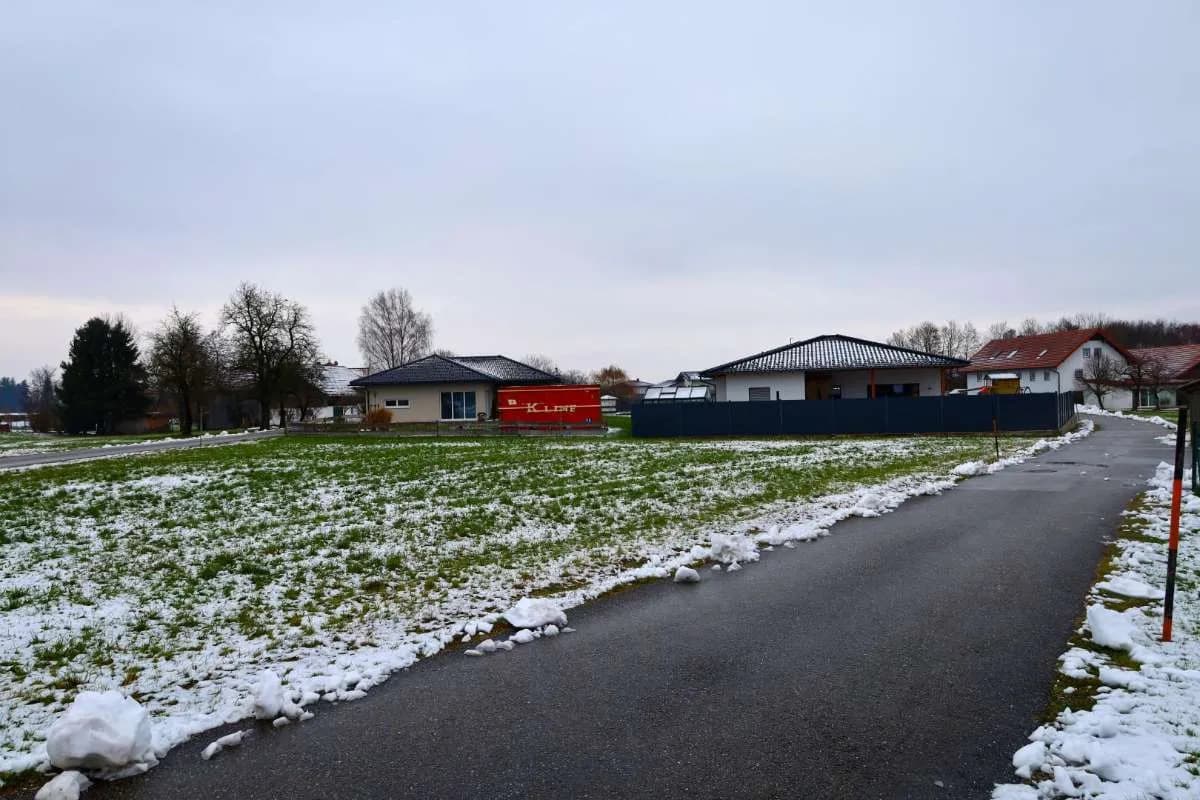Grundstück kaufen in Ried im Innkreis – 1 049 m², € 59.900 – Bild 12 von 16