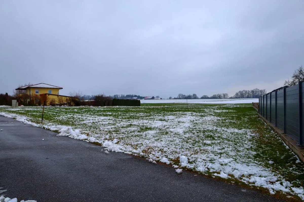 Grundstück kaufen in Ried im Innkreis – 1 049 m², € 59.900 – Bild 15 von 16