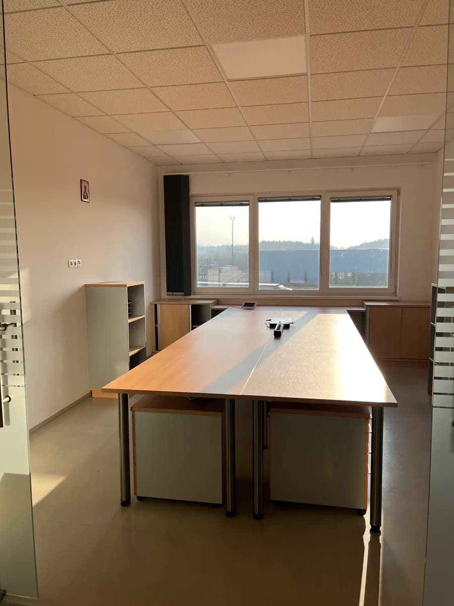 1-Zimmer-Immobilie mieten in Wels-Land – 37 m², € 312 – Bild 2 von 7