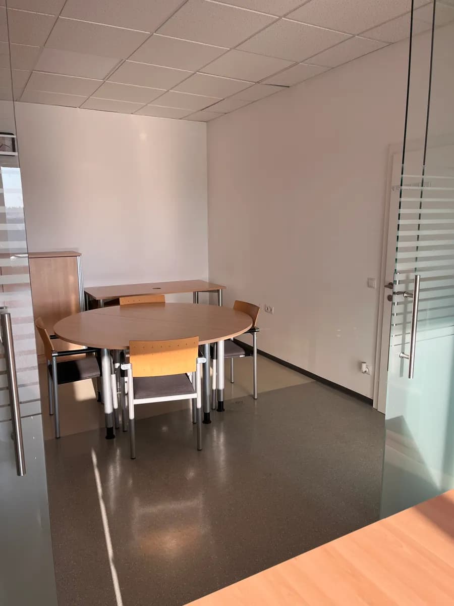 1-Zimmer-Immobilie mieten in Wels-Land – 37 m², € 312 – Bild 3 von 7