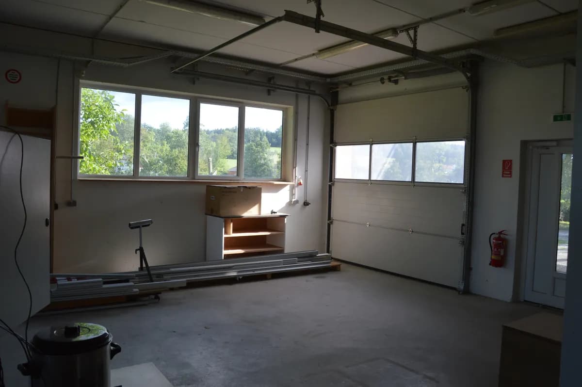 4-Zimmer-Gewerbeimmobilie mieten in Braunau am Inn – 320 m², € 1.860 – Bild 12 von 15