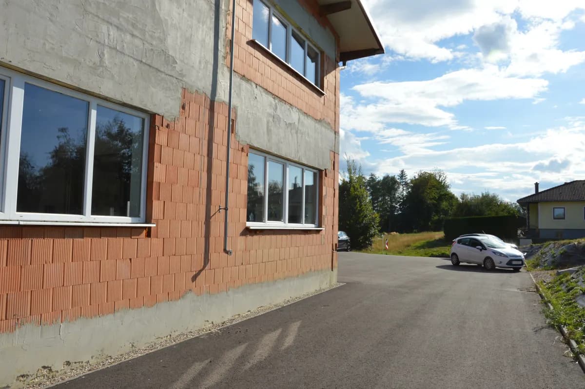 4-Zimmer-Gewerbeimmobilie mieten in Braunau am Inn – 320 m², € 1.860 – Bild 14 von 15