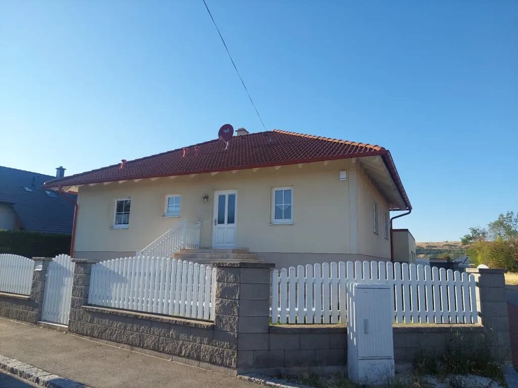 3-Zimmer-Haus kaufen in Bruck an der Leitha – 115 m², € 495.000 – Bild 2 von 45
