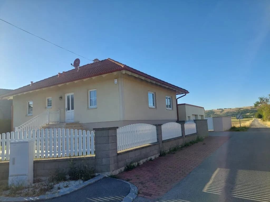 3-Zimmer-Haus kaufen in Bruck an der Leitha – 115 m², € 495.000 – Bild 36 von 45