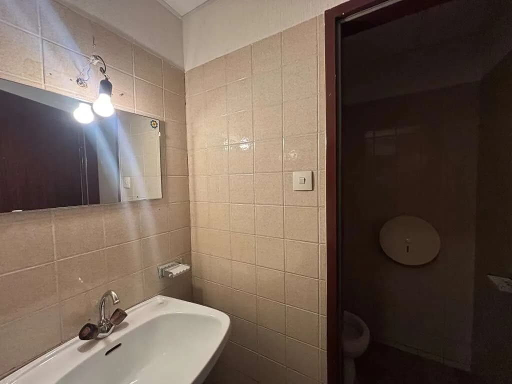 Gewerbeimmobilie mieten in Wien – 111 m², € 900 – Bild 9 von 11