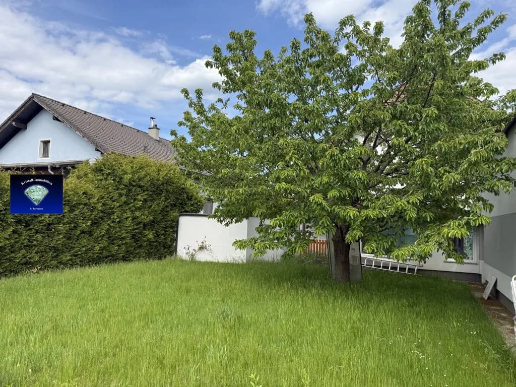 5-Zimmer-Haus kaufen in Neunkirchen – 146 m², € 469.000 – Bild 2 von 16