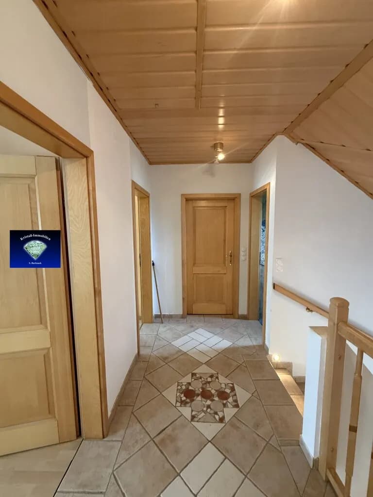 5-Zimmer-Haus kaufen in Neunkirchen – 146 m², € 469.000 – Bild 16 von 16