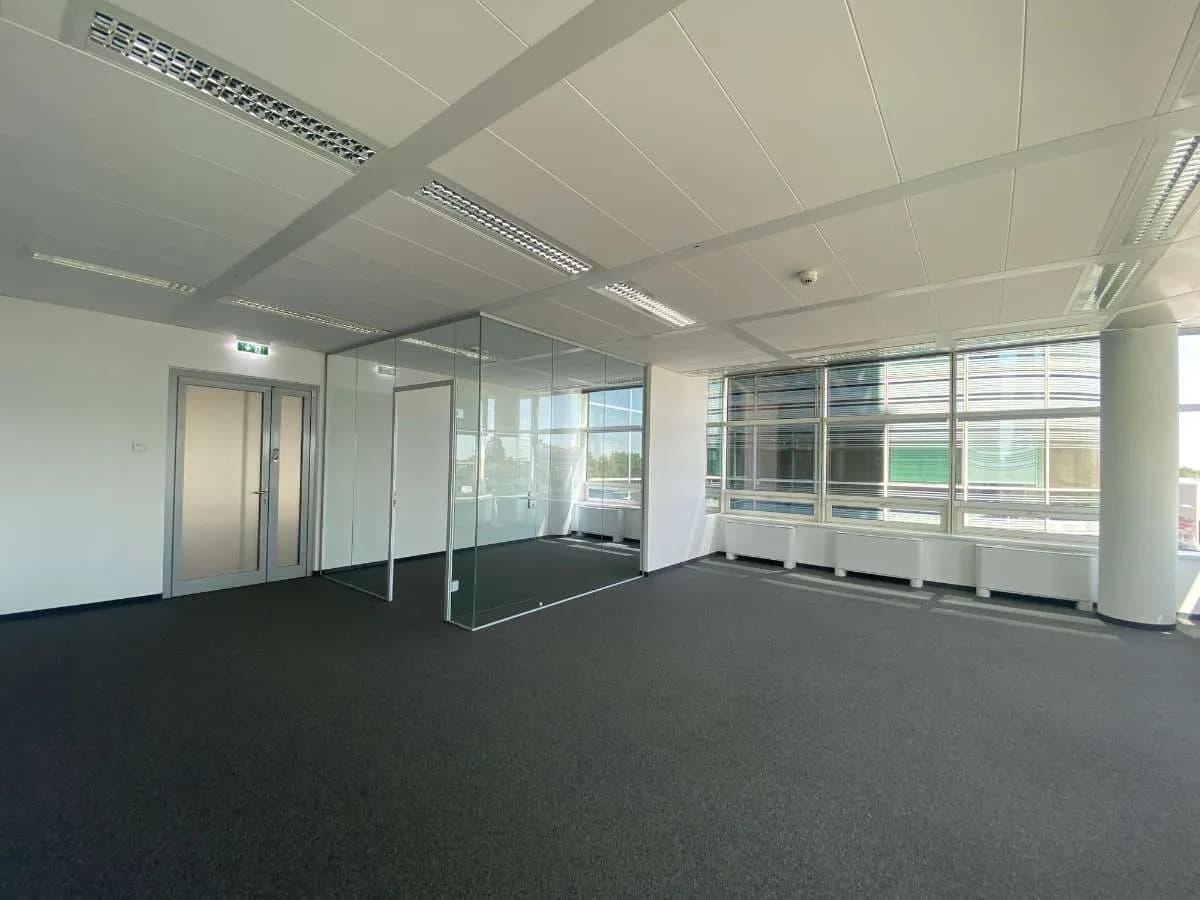 Gewerbeimmobilie mieten in Wien – 576 m², € 16 – Bild 4 von 12