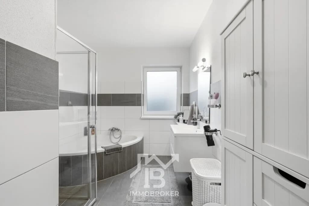 2-Zimmer-Wohnung kaufen in Braunau am Inn – 136,6 m², € 470.000 – Bild 12 von 13